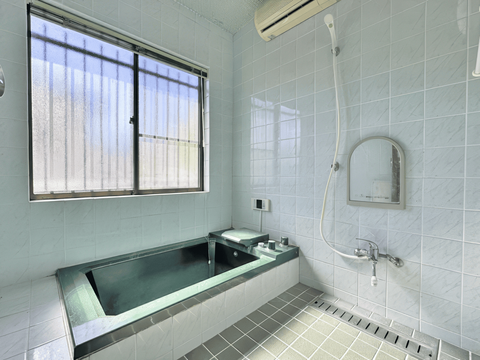 Neyagawa, Osaka house photo 9